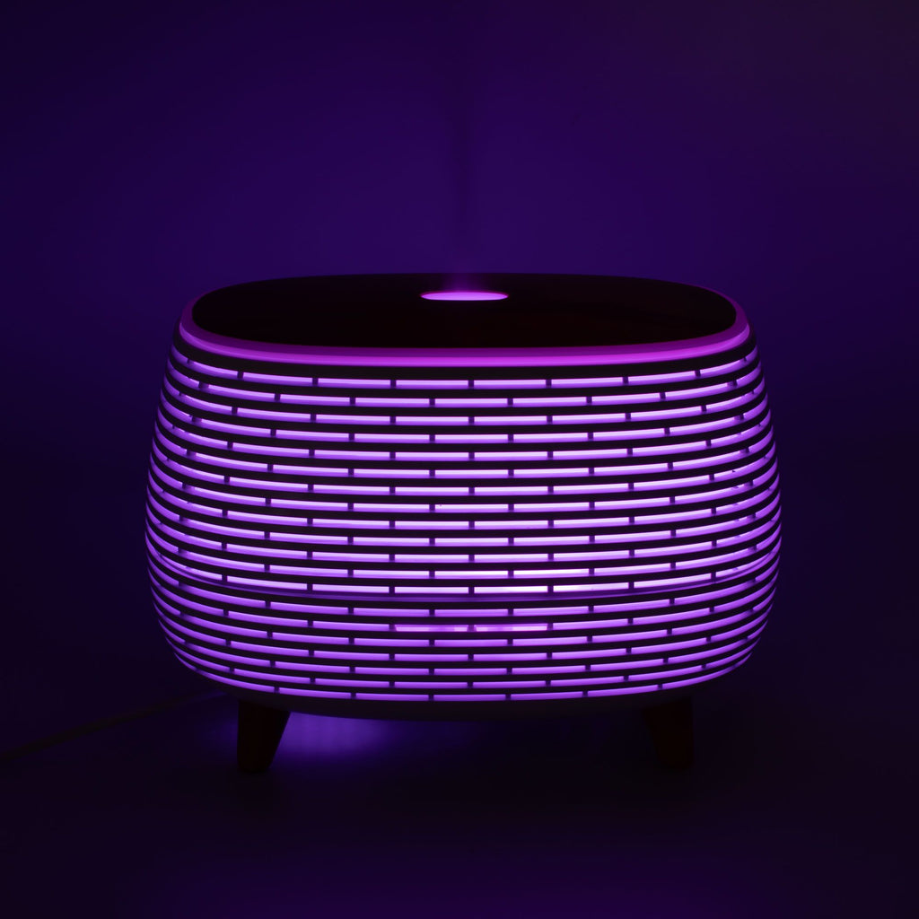 Aromaterapia Futurista con estrías - USB - Cambio de color - Control remoto